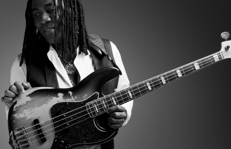 jazzfest-richard-bona-2